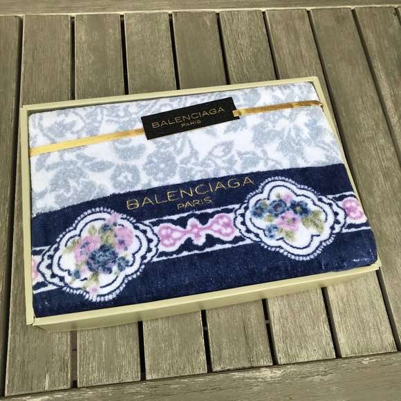 Balenciaga Other - Balenciaga New Vintage Bath Towel